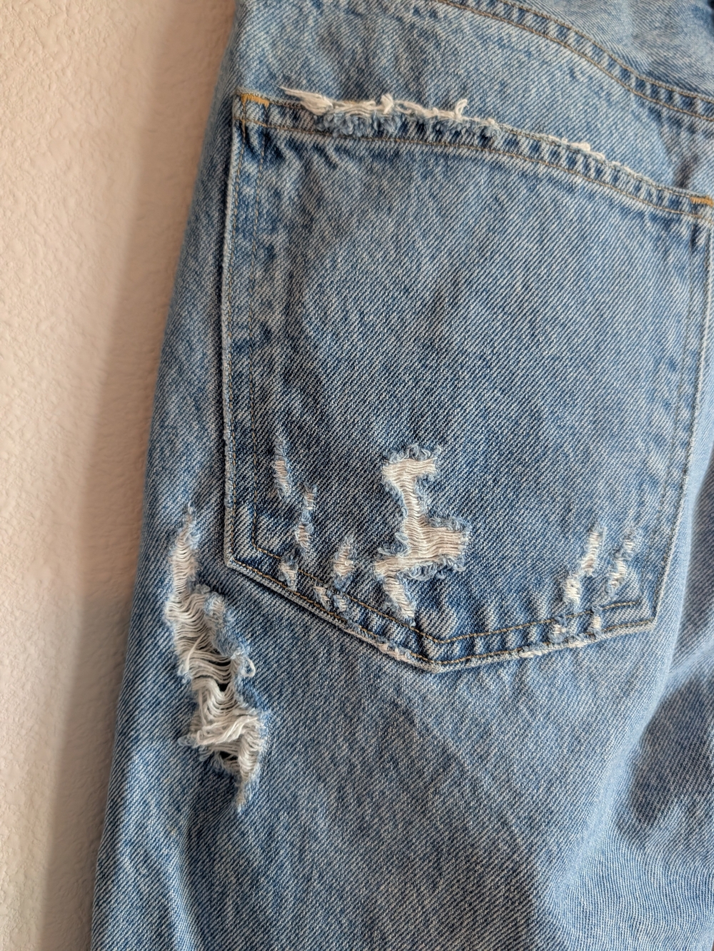 Agolde 90's Mid Rise Distressed Jean Size 26 In Fall Out/Light Wash - Picture 13 of 14